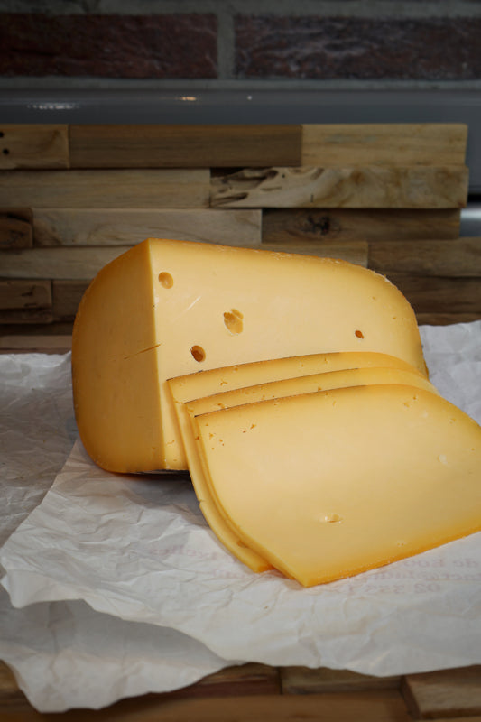 Gouda jeune fromage au lait de vache