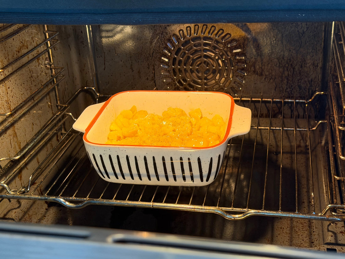 Plat de pommes de terre à la cancoillotte enfourné, prêt à gratiner