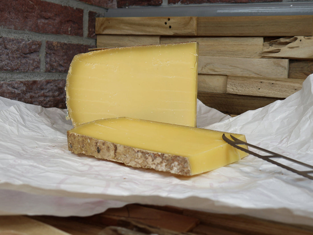 Comté affiné 18 mois, pâte pressée cuite autorisée pendant la grossesse - La Dent du Chat