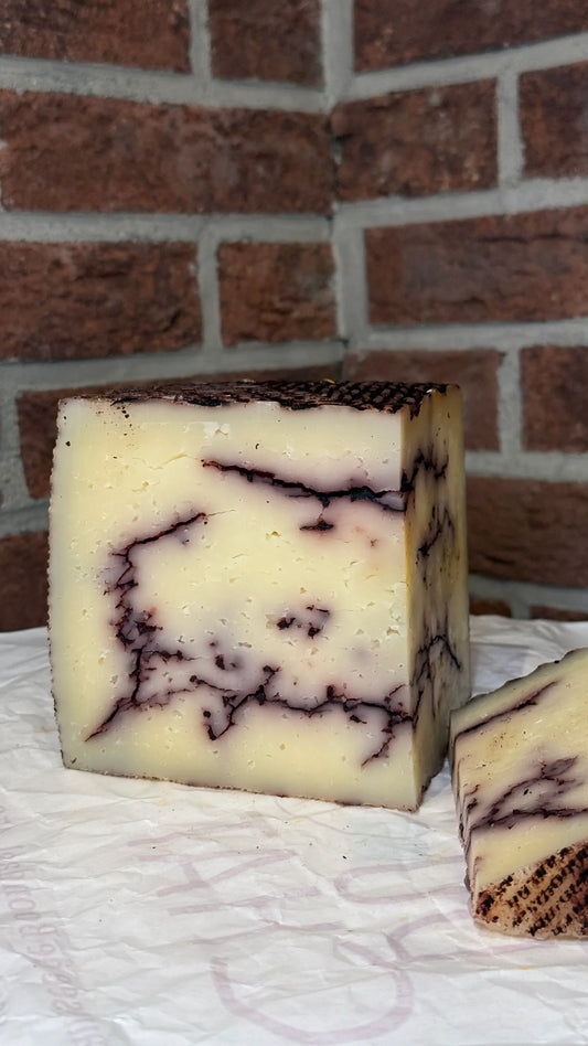 La Leyenda Olive noire - fromage de brebis aux olives - La Dent du Chat