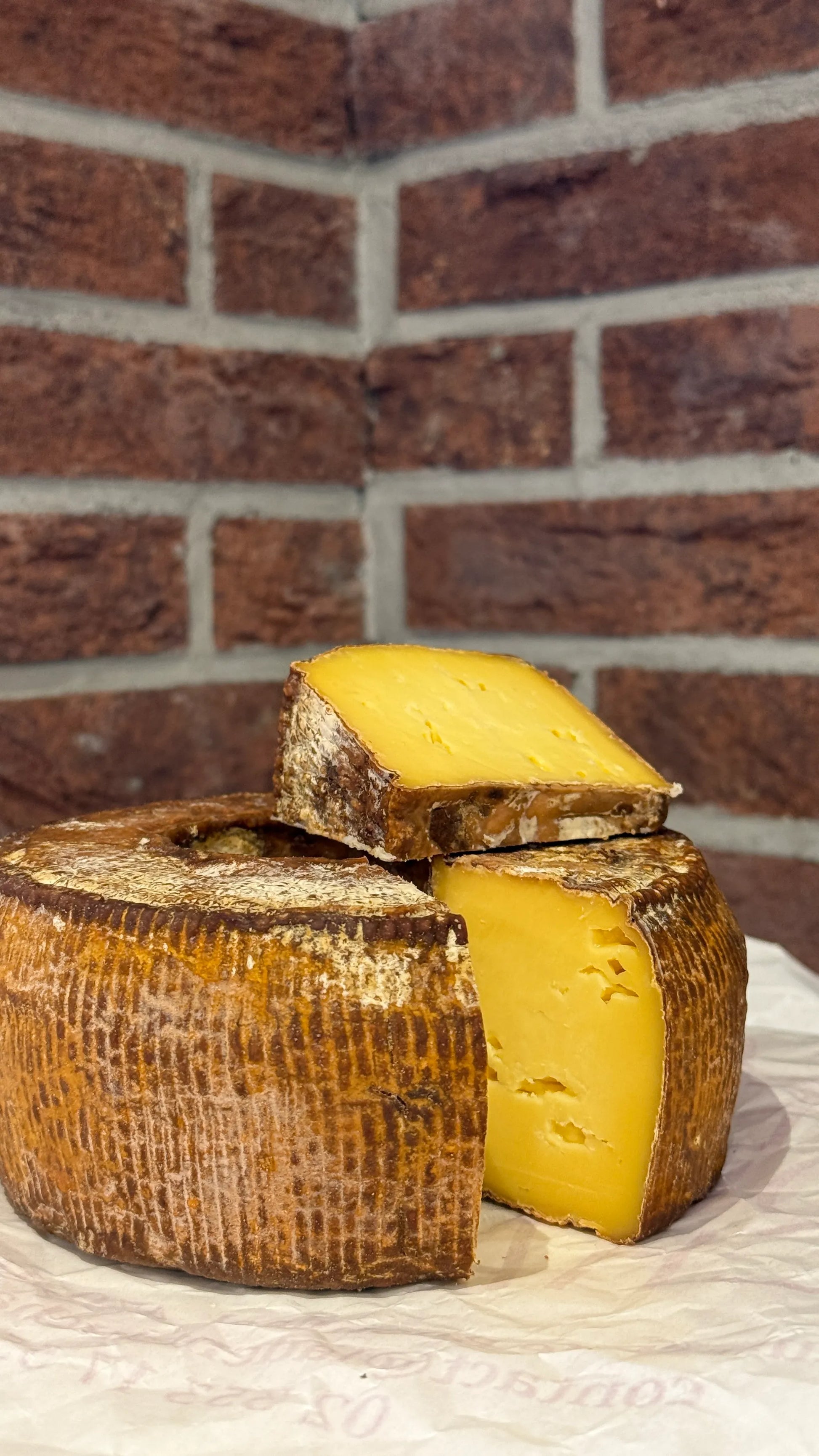 The Ring of Summit - fromage belge affiné à la bière - La Dent du Chat