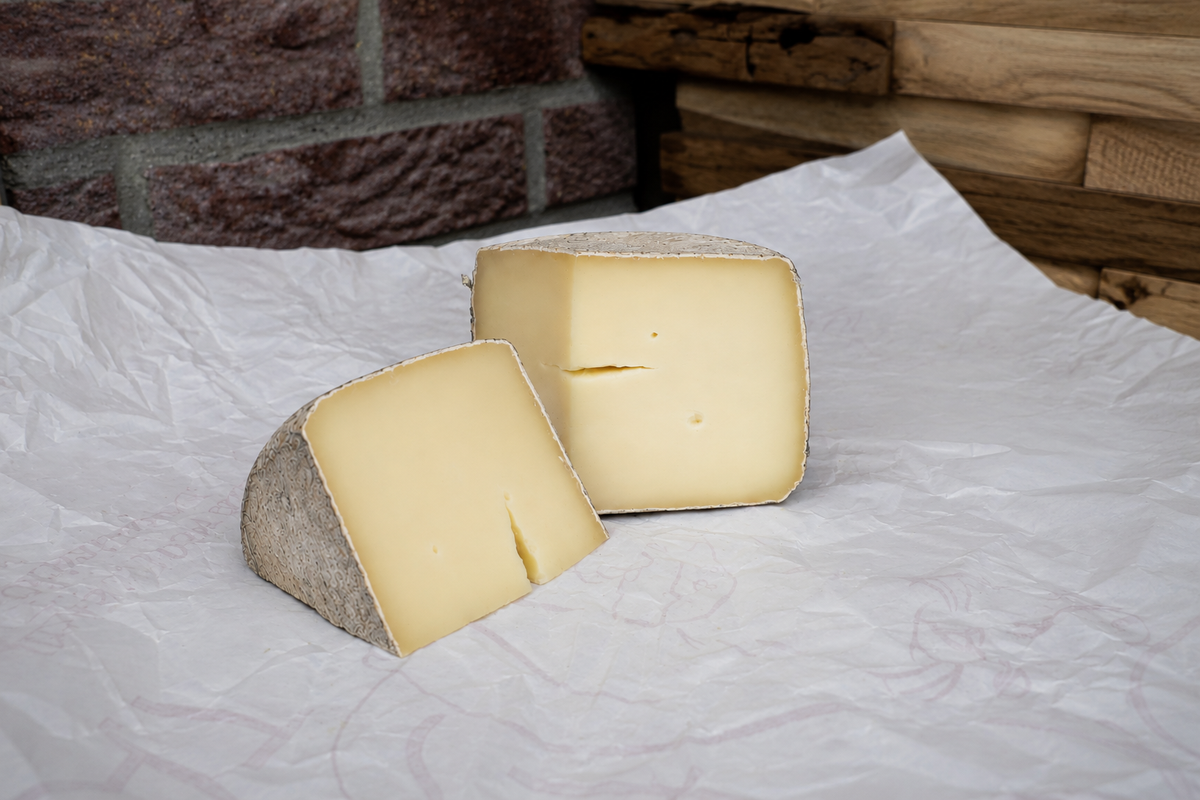 Tomme de montagne, fromage de Savoie – vue 3